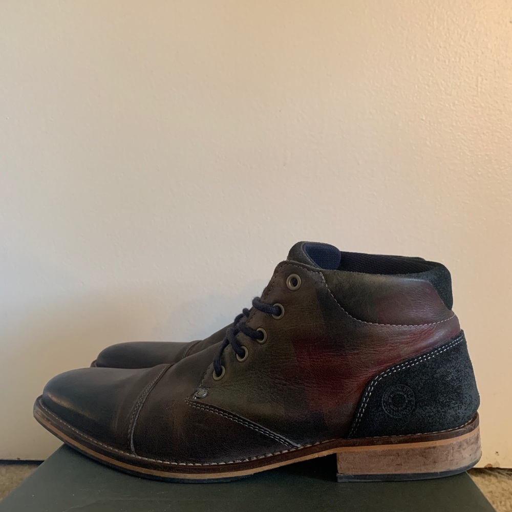 Steve Madden chukka